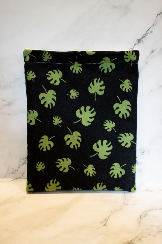 Monstera Booksleeve